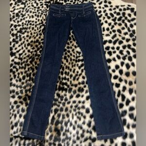 Streetwear jeans. Good condition! Dark denim with button waist detail.